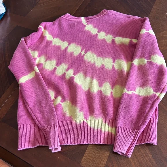 Urban outfitters sweater size tie-dye look - Picture 3 of 5